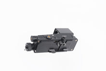 Load image into Gallery viewer, Novus Optic Prism Dot Sight PDS1
